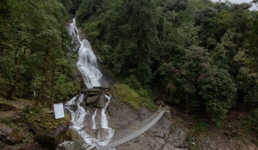 Tahsi Lapcha Pass trek